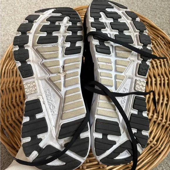 Hoka Men's Black White Gaviota 4 Stability Everyday Running Sneakers Size 8.5 - Picture 8 of 10